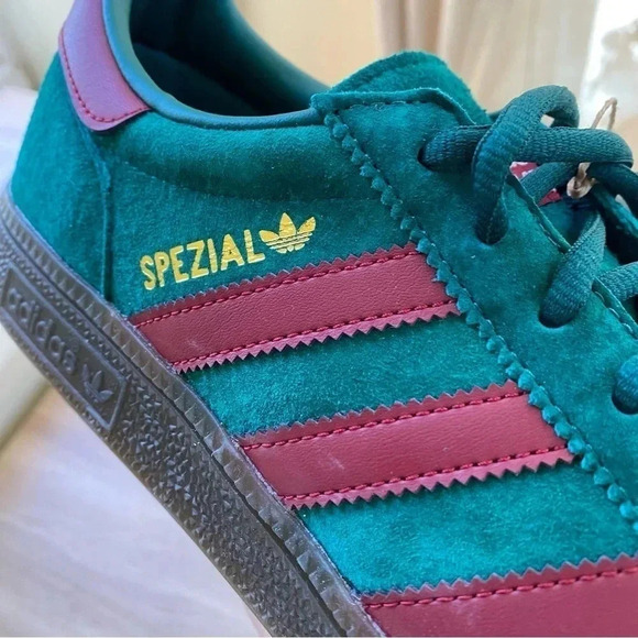 Adidas Handball Spezial Sneakers Green Suede Red Womens Size 10 - Picture 4 of 13